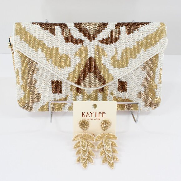 FREE EARRINGS - KAYLEE Patterned Beaded Envelope Clutch Crossbody Bag NWT White - Picture 1 of 6